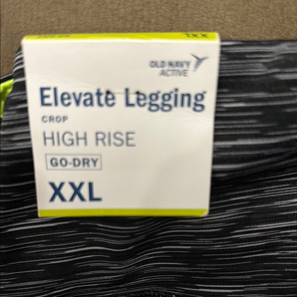 Old Navy Elevate High-Rise Crop Leggings in Black and Neon Yellow